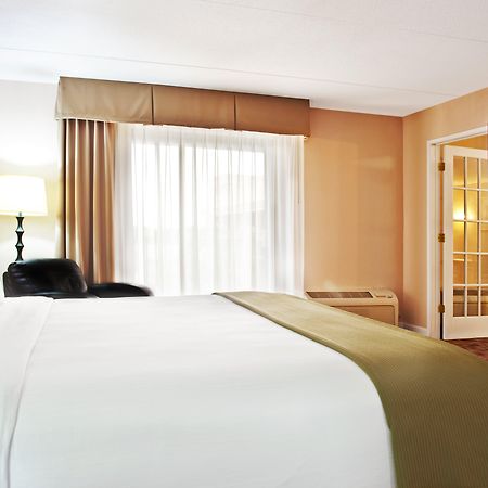 Holiday Inn Express Schaumburg-Rolling Meadows By Ihg Eksteriør billede